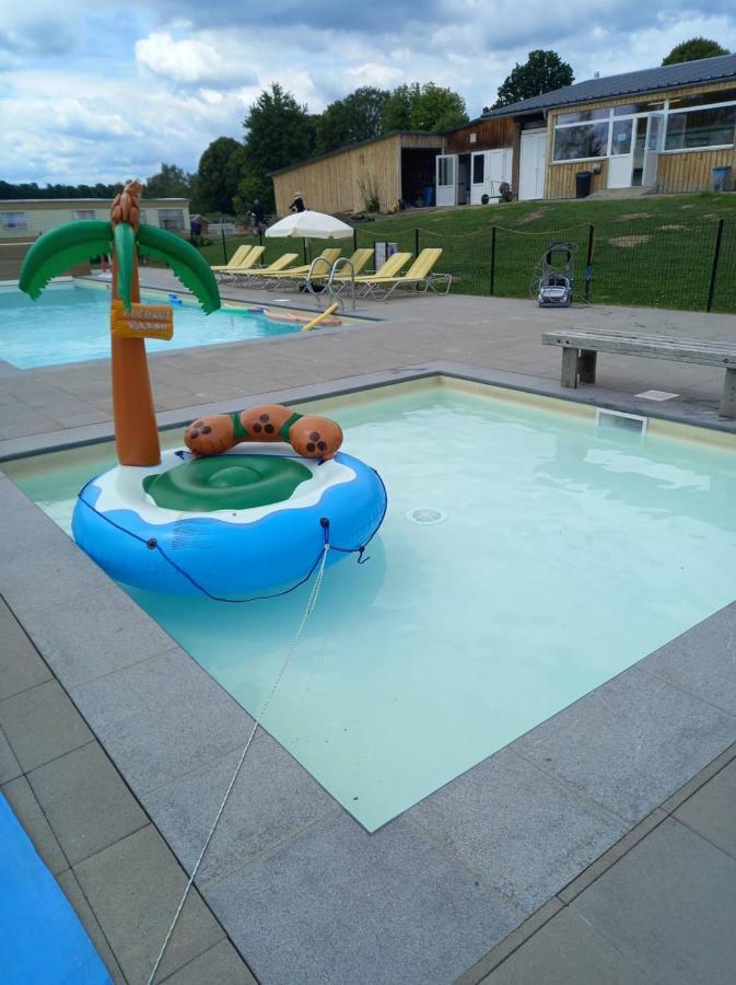 Camping Oos Heem Montenau Esterno foto